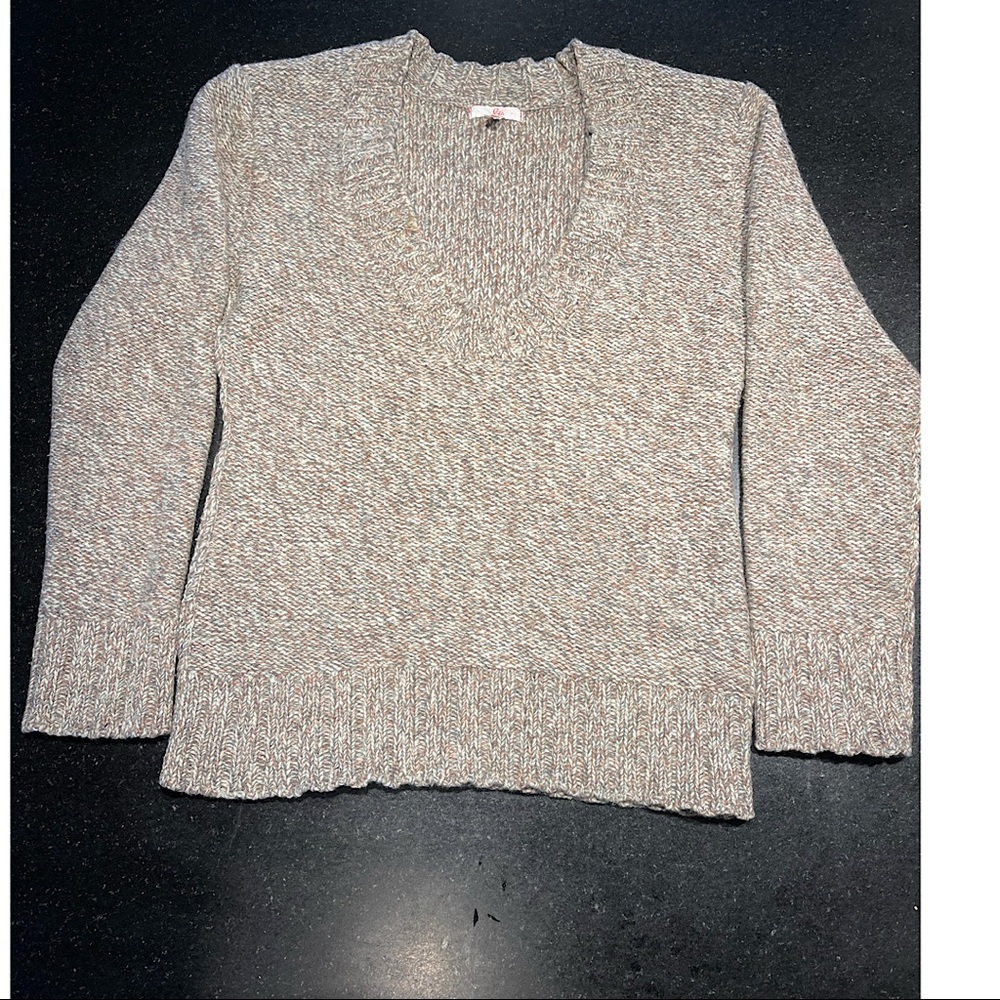 Joie Deep V neck cashmere blend sweater